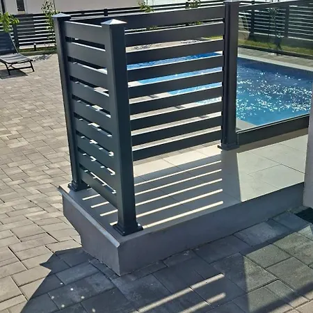 Mare Infinity Panorama