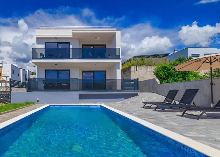 Mare Infinity Panorama *