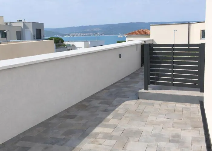 Mare Infinity Panorama Vila